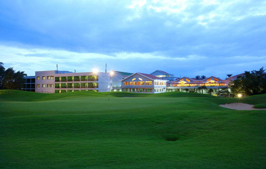 Eagleton - The Golf Resort Bidadi Exteriér fotografie
